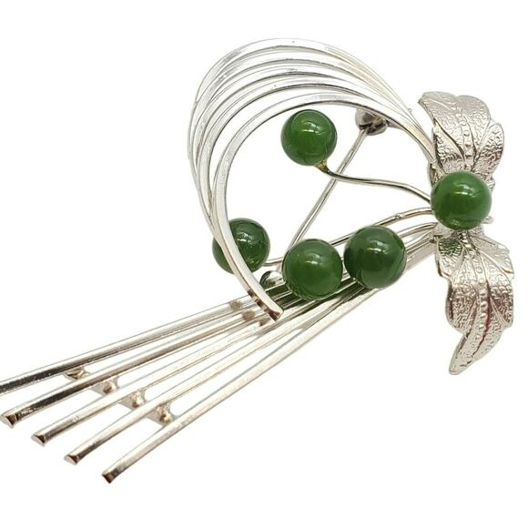 Jade Abstract Brooch Silver Tone Leaf Pin Green Stone Vintage 1960s Modernist - Picture 2 of 9